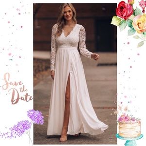 BEAUTIFUL IVORY Long Sleeved Wedding Dress